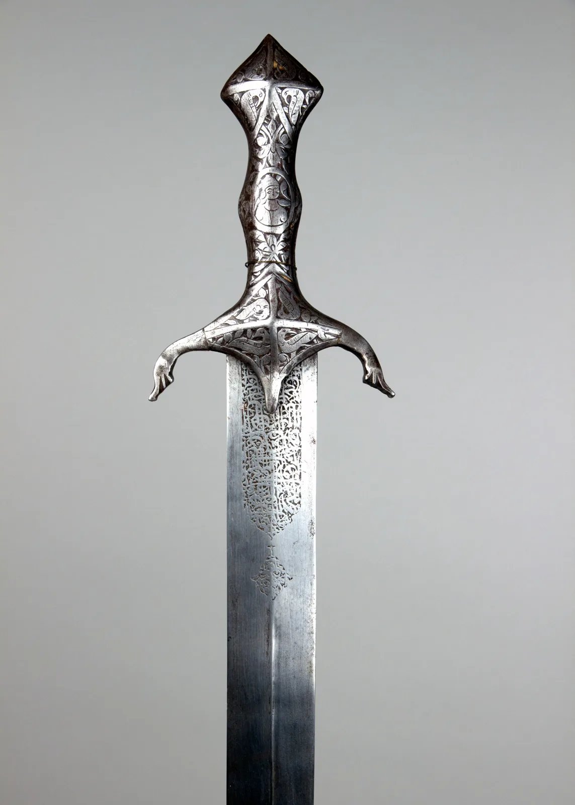 Sword (Pulouar) — تصویر رکورد موزهٔ متروپولیتن (دسترسی آزاد)