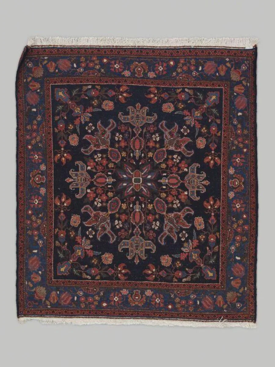 Carpet — تصویر رکورد موزهٔ ویکتوریا و آلبرت