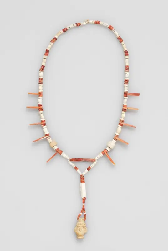 Necklace — تصویر رکورد موزهٔ هنر کلیولند (دسترسی آزاد)