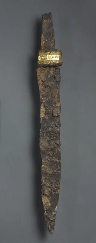 Single-Edged Knife (Scramasax) — تصویر رکورد موزهٔ هنر کلیولند (دسترسی آزاد)
