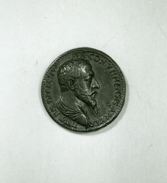 Medal:  Tiberio Deciano — تصویر رکورد موزهٔ متروپولیتن (دسترسی آزاد)