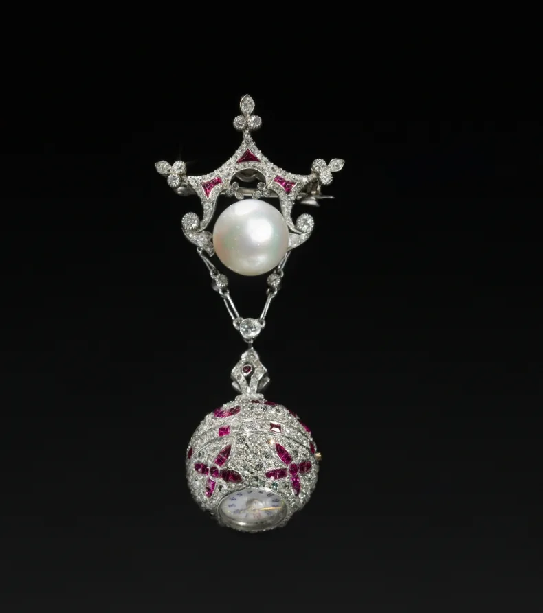 Pendant Watch — تصویر رکورد موزهٔ هنر کلیولند (دسترسی آزاد)