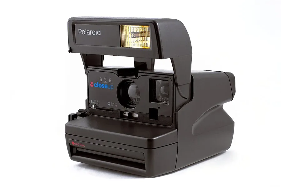 Polaroid 636 — تصویر رکورد ویکیداده