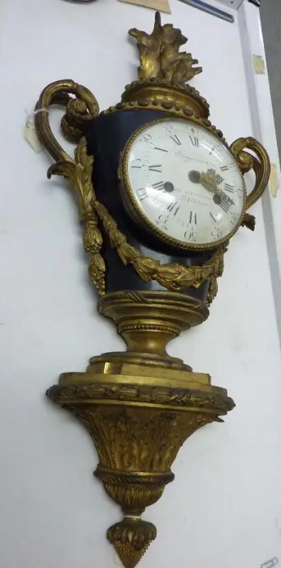 Bracket clock — تصویر رکورد موزهٔ ویکتوریا و آلبرت