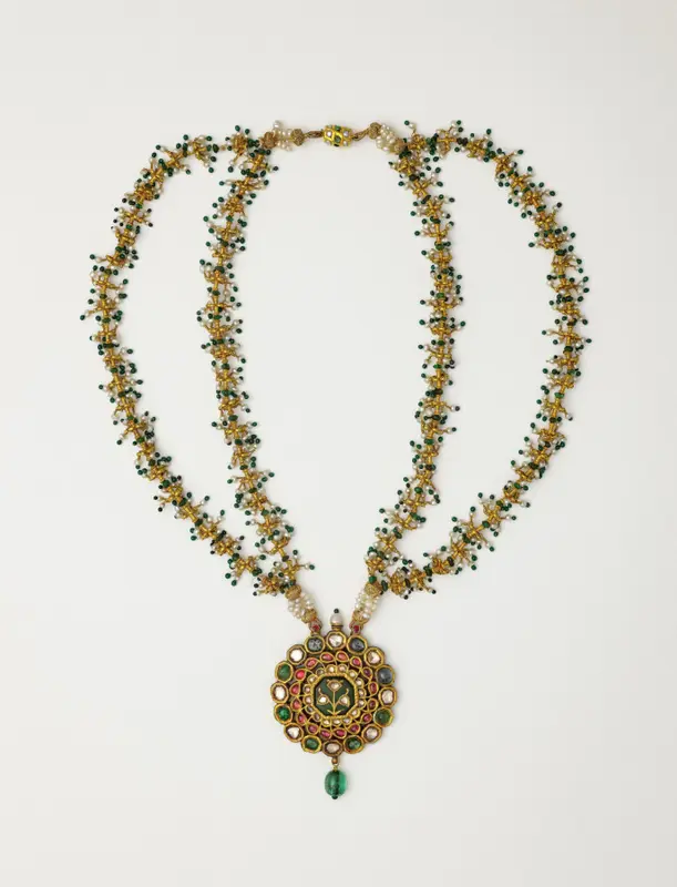 Necklace and Pendant — تصویر رکورد موزهٔ هنر کلیولند (دسترسی آزاد)