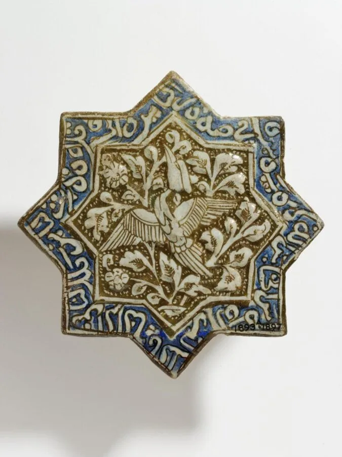 Tile — تصویر رکورد موزهٔ ویکتوریا و آلبرت