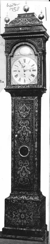 Longcase clock — تصویر رکورد موزهٔ ویکتوریا و آلبرت