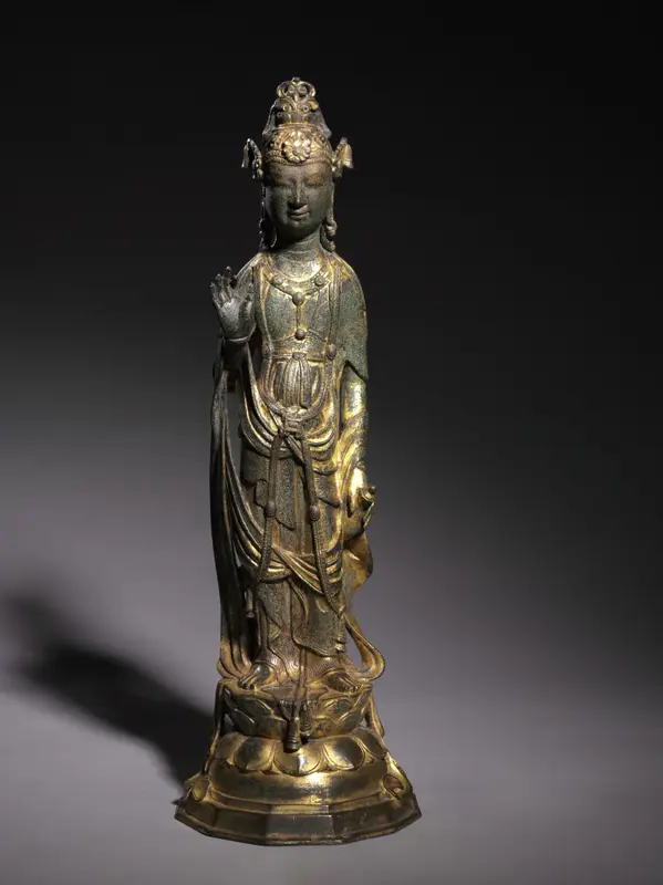 Bodhisattva Guanyin — تصویر رکورد موزهٔ هنر کلیولند (دسترسی آزاد)