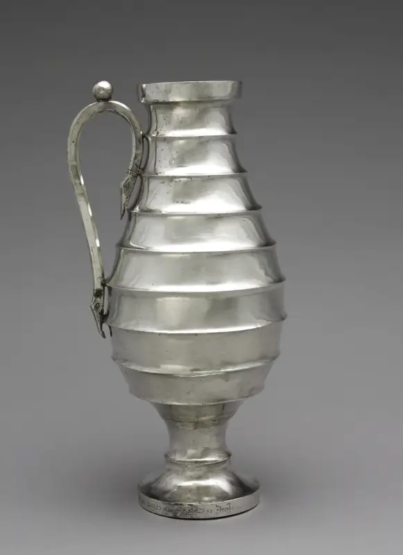Stepped Pitcher — تصویر رکورد موزهٔ هنر کلیولند (دسترسی آزاد)