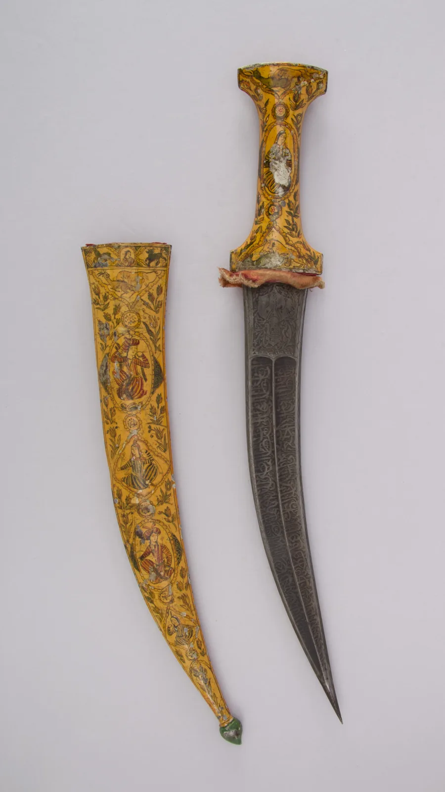Dagger with Sheath — تصویر رکورد موزهٔ متروپولیتن (دسترسی آزاد)