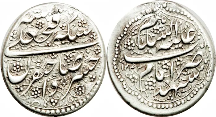 روی و پشت «۱ ریال — فتحعلی‌شاه قاجار، ۱۸۲۷–۱۸۳۱ م» — عکس رکورد کاتالوگ نومیستا