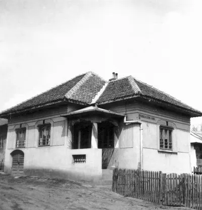 Casă nouă, com. Runcu, jud. Gorj (1964) — تصویر رکورد یوروپیانا