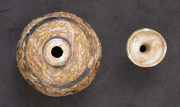 Vase — نمای تکمیلی ثبتشده در رکورد موزه