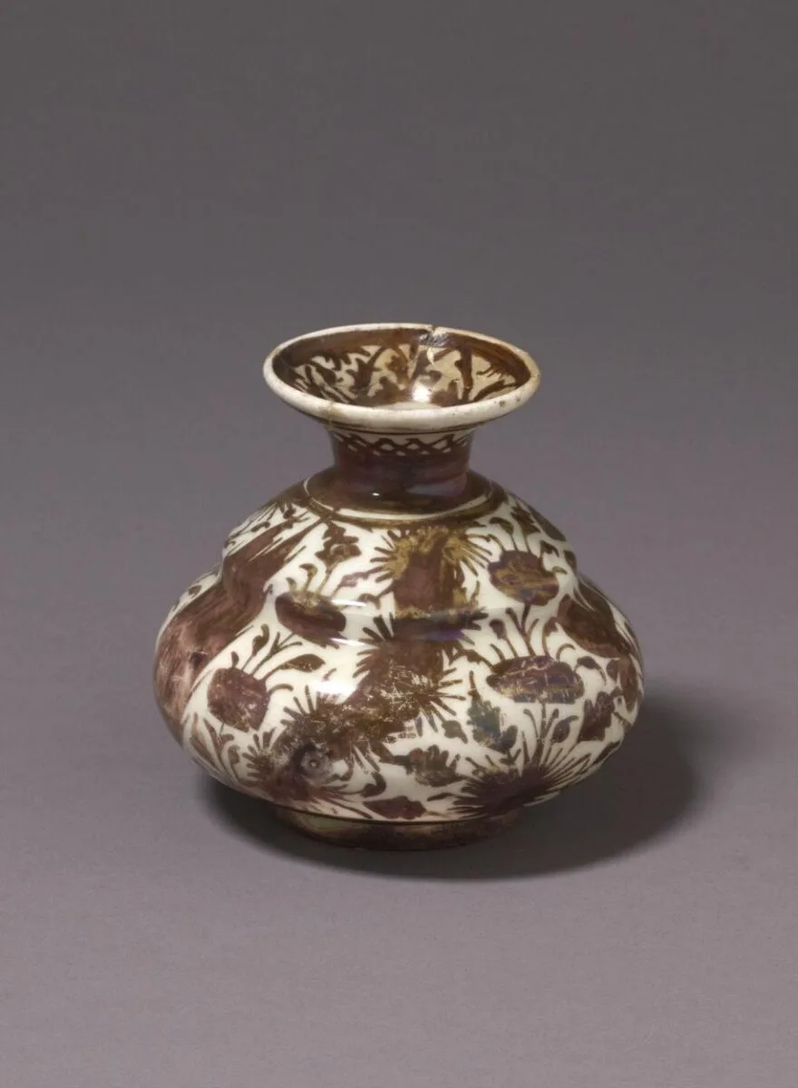 Spittoon — تصویر رکورد موزهٔ ویکتوریا و آلبرت