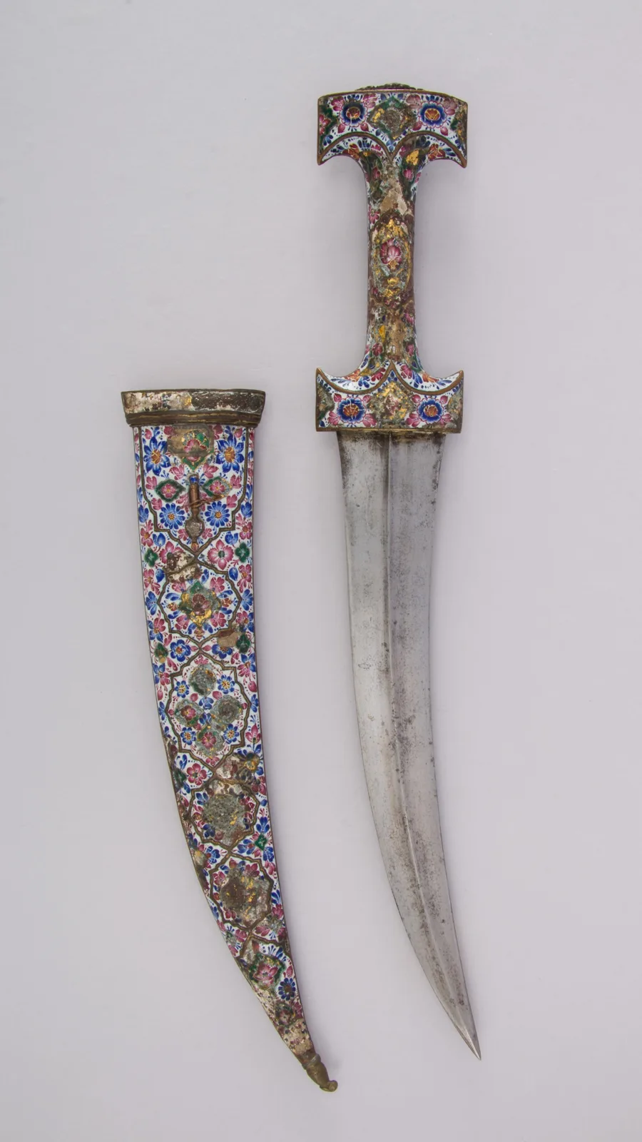 Dagger (Jambiya) with Sheath — تصویر رکورد موزهٔ متروپولیتن (دسترسی آزاد)