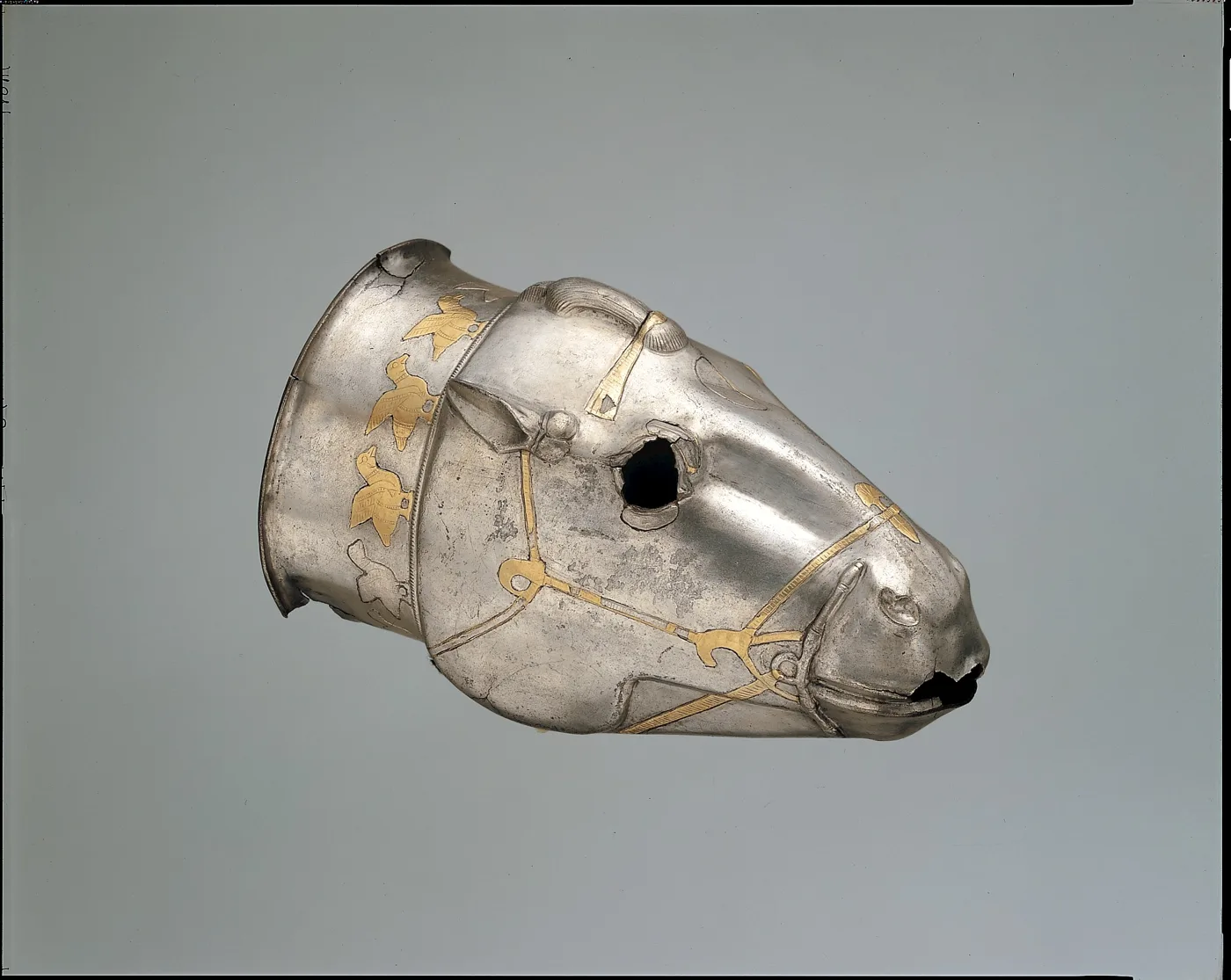 Vessel in the form of a horse's head — تصویر رکورد موزهٔ متروپولیتن (دسترسی آزاد)