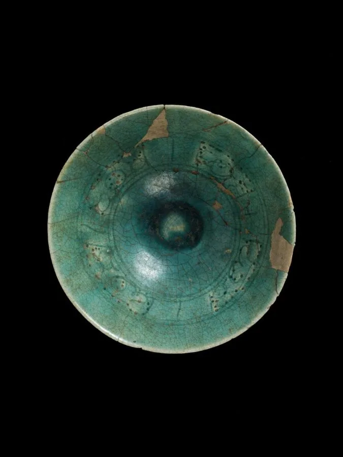 Bowl — تصویر رکورد موزهٔ ویکتوریا و آلبرت