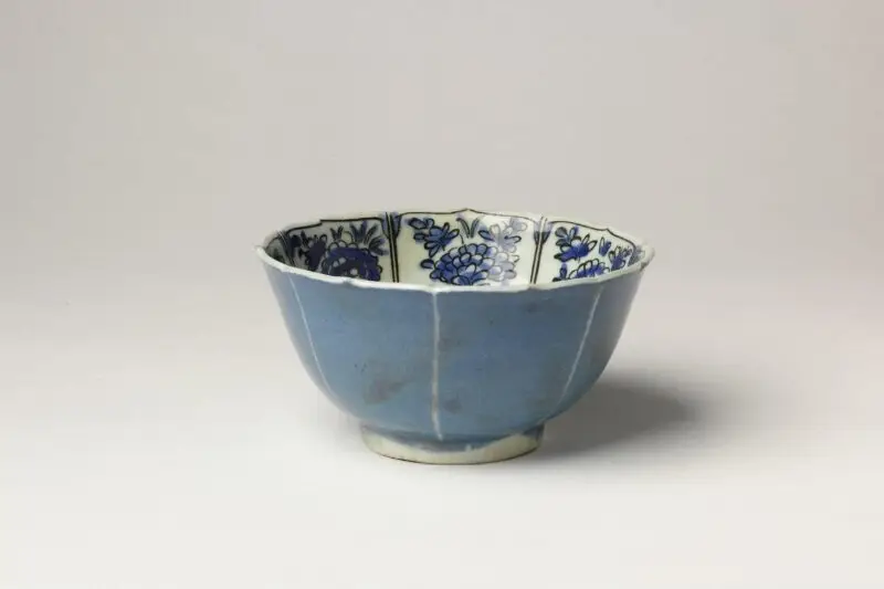 Bowl — تصویر رکورد موزهٔ ویکتوریا و آلبرت