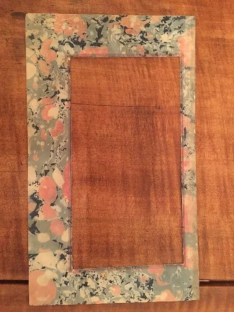 Folio with Marbled Decoration — تصویر رکورد موزهٔ متروپولیتن (دسترسی آزاد)