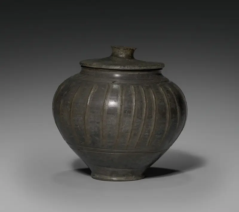 Pot with Cover — تصویر رکورد موزهٔ هنر کلیولند (دسترسی آزاد)