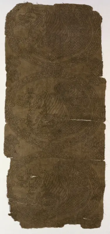 Fragment with Senmurvs — تصویر رکورد موزهٔ هنر کلیولند (دسترسی آزاد)