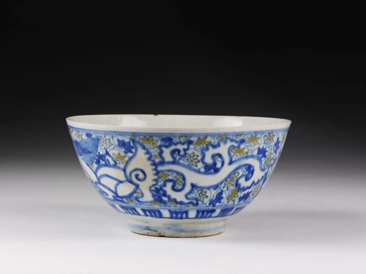 Basin — تصویر رکورد موزهٔ ویکتوریا و آلبرت