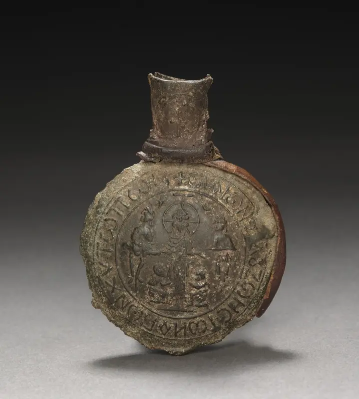 Pilgrim's Ampulla with the Crucifixion (front) — تصویر رکورد موزهٔ هنر کلیولند (دسترسی آزاد)