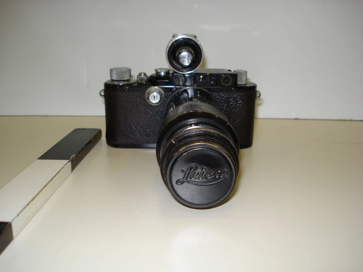 LEICA III CAMERA — تصویر رکورد یوروپیانا