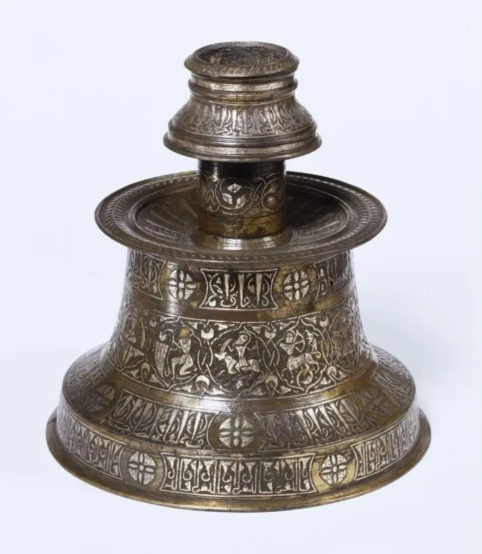 Candlestick: Candlestick (shamdan) — تصویر رکورد موزهٔ ویکتوریا و آلبرت