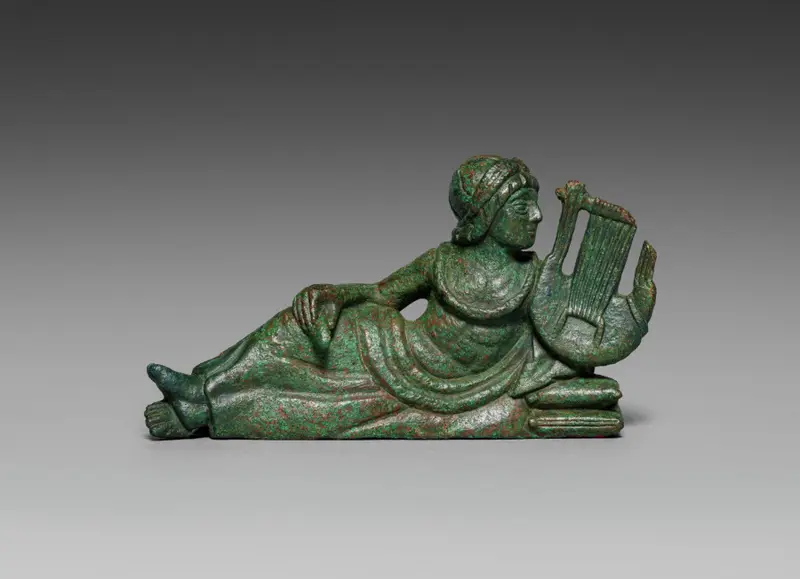 Vessel Ornament of Reclining Lyre-player — تصویر رکورد موزهٔ هنر کلیولند (دسترسی آزاد)