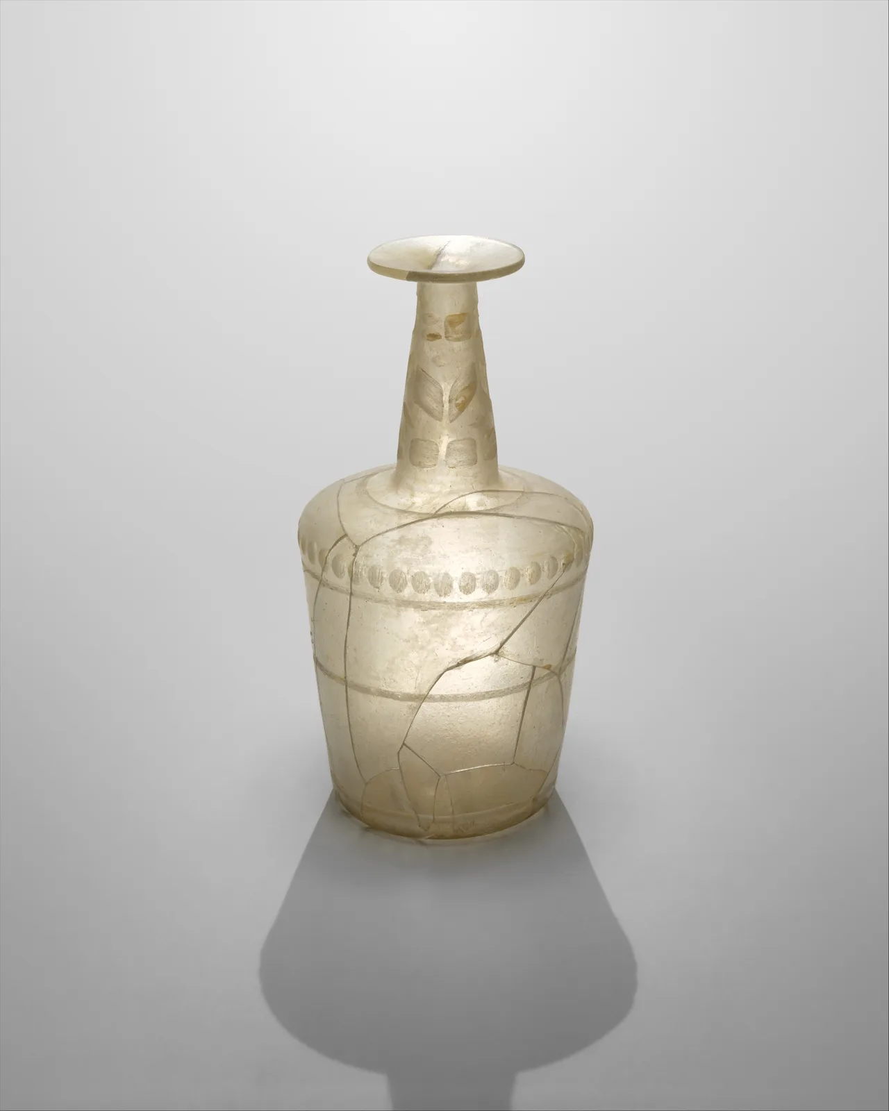 Bottle — تصویر رکورد موزهٔ متروپولیتن (دسترسی آزاد)
