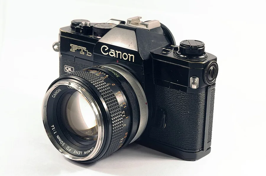 Canon FTb — تصویر رکورد ویکیداده