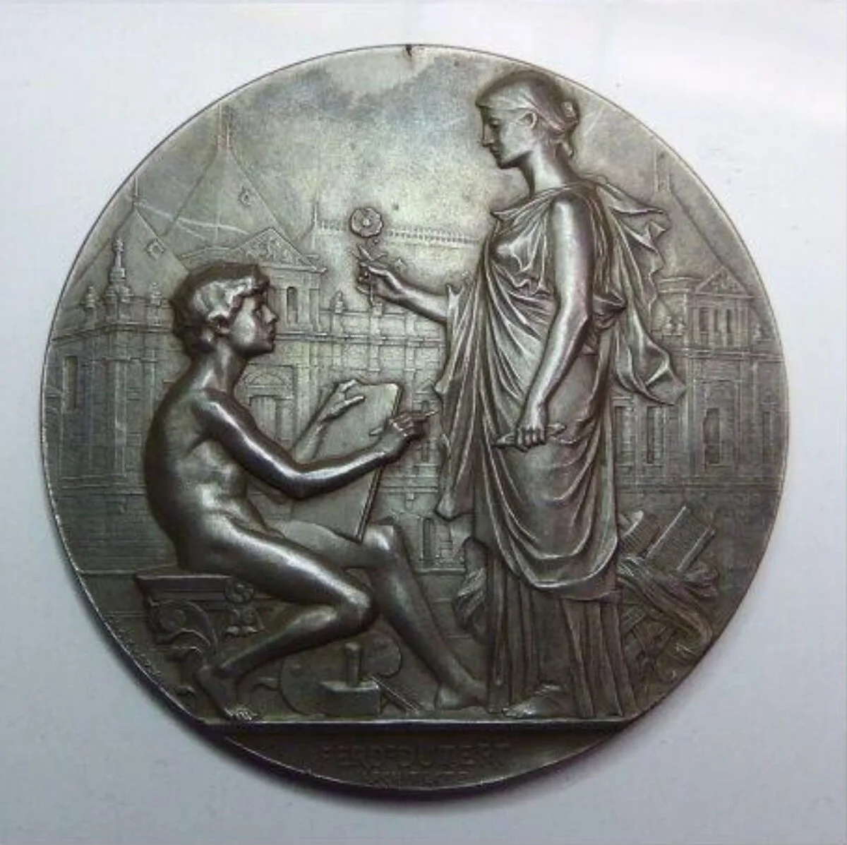 Medal — تصویر رکورد موزهٔ ویکتوریا و آلبرت