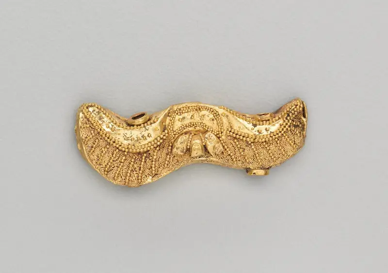 Set of Pendants Ending in a Bull's Head — تصویر رکورد موزهٔ هنر کلیولند (دسترسی آزاد)