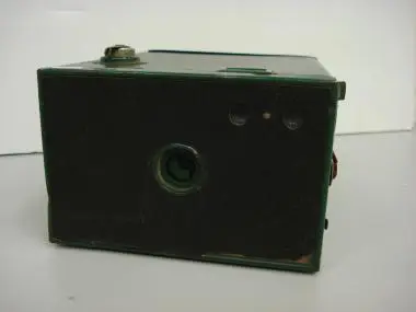 KODAK NO 2A BROWNIE BOX CAMERA — تصویر رکورد یوروپیانا