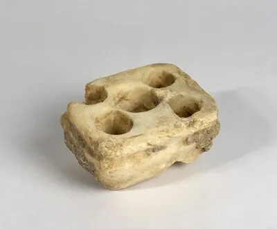 Stone Inkwell — تصویر رکورد یوروپیانا