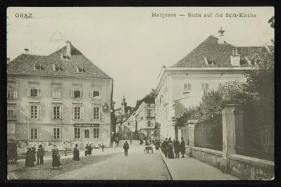 Graz. Hofgasse - Sicht auf die Stift-Kirche — تصویر رکورد یوروپیانا