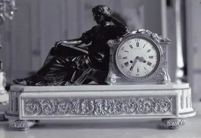 PENDULE - L'Etude ou la Liseuse — تصویر رکورد یوروپیانا
