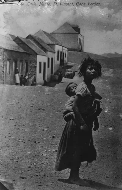 Frau mit Kind (Kapverdenreise 1912) — تصویر رکورد یوروپیانا
