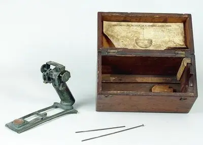 Sextant med etui — تصویر رکورد یوروپیانا