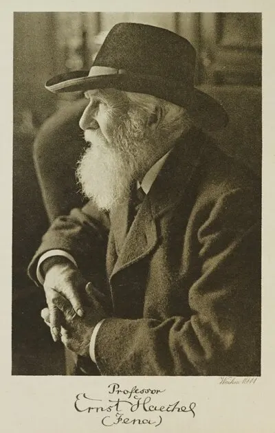 Postkartenporträt von Ernst Haeckel (1911) — تصویر رکورد یوروپیانا