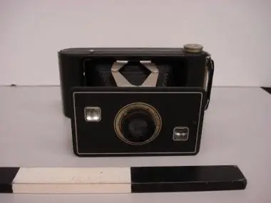 Camera JIFFY KODAK, SIX-16 series II — تصویر رکورد یوروپیانا