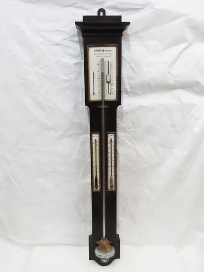 INSTRUMENT SCIENTIFIQUE - Baromètre-thermomètre — تصویر رکورد یوروپیانا
