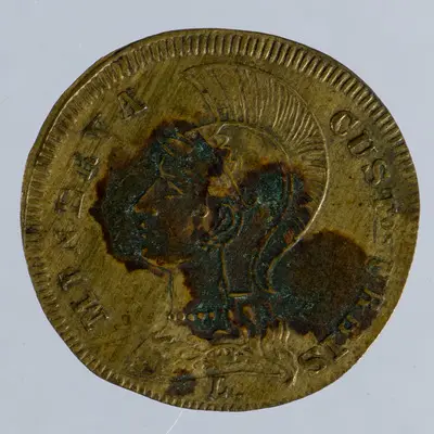 Tehnica: batere; Muchia: netedă; Aversul: Legendă dispusă circular pe margine. Central, bustul zeiței Minerva, purtând coif, reprezentat din profil și orientat spre stânga. Pe margine cerc exterior zi — تصویر رکورد یوروپیانا