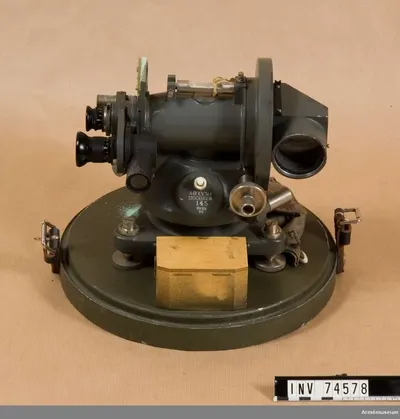 Balloon theodolite m/1940 — تصویر رکورد یوروپیانا
