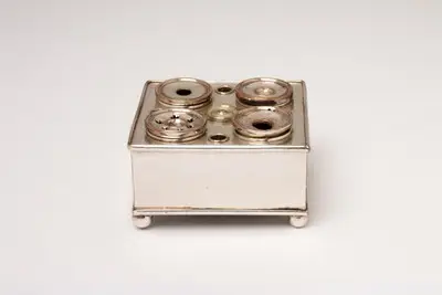 Ink stand, Sheffield plate, English, Late 18th century. — تصویر رکورد یوروپیانا