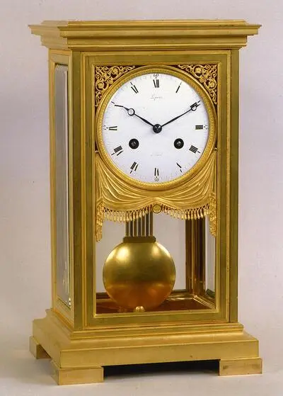 PENDULE - Pendule portique — تصویر رکورد یوروپیانا