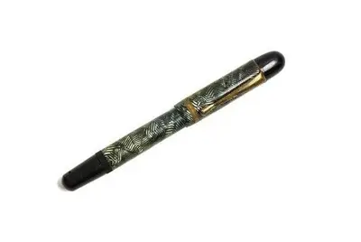 Pen — تصویر رکورد یوروپیانا