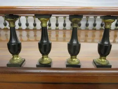 TABLE - Table à thé — تصویر رکورد یوروپیانا