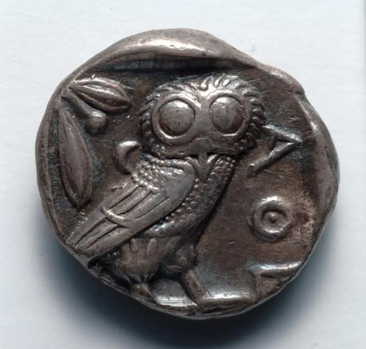 Tetradrachm: Owl, Crescent Moon, Olive Branch (reverse) — تصویر رکورد موزهٔ هنر کلیولند (دسترسی آزاد)